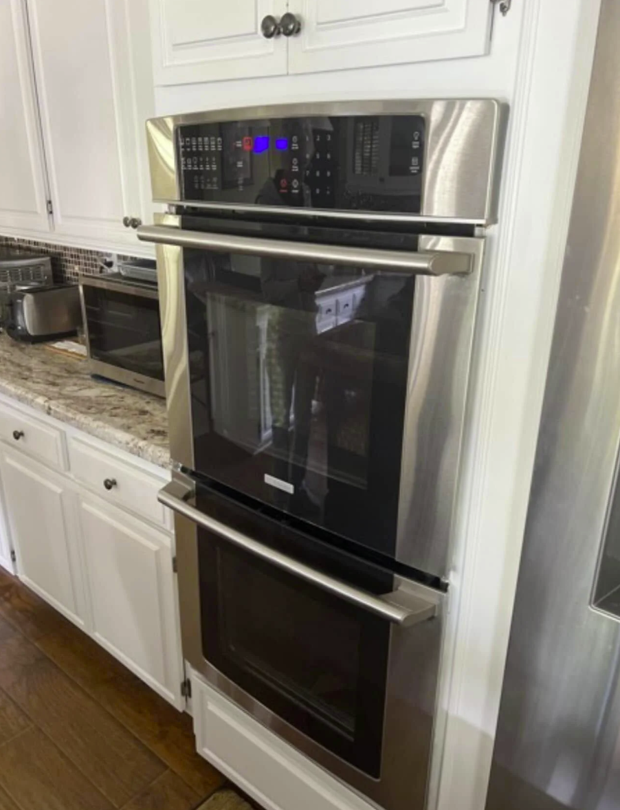 Double wall oven in stainless steel